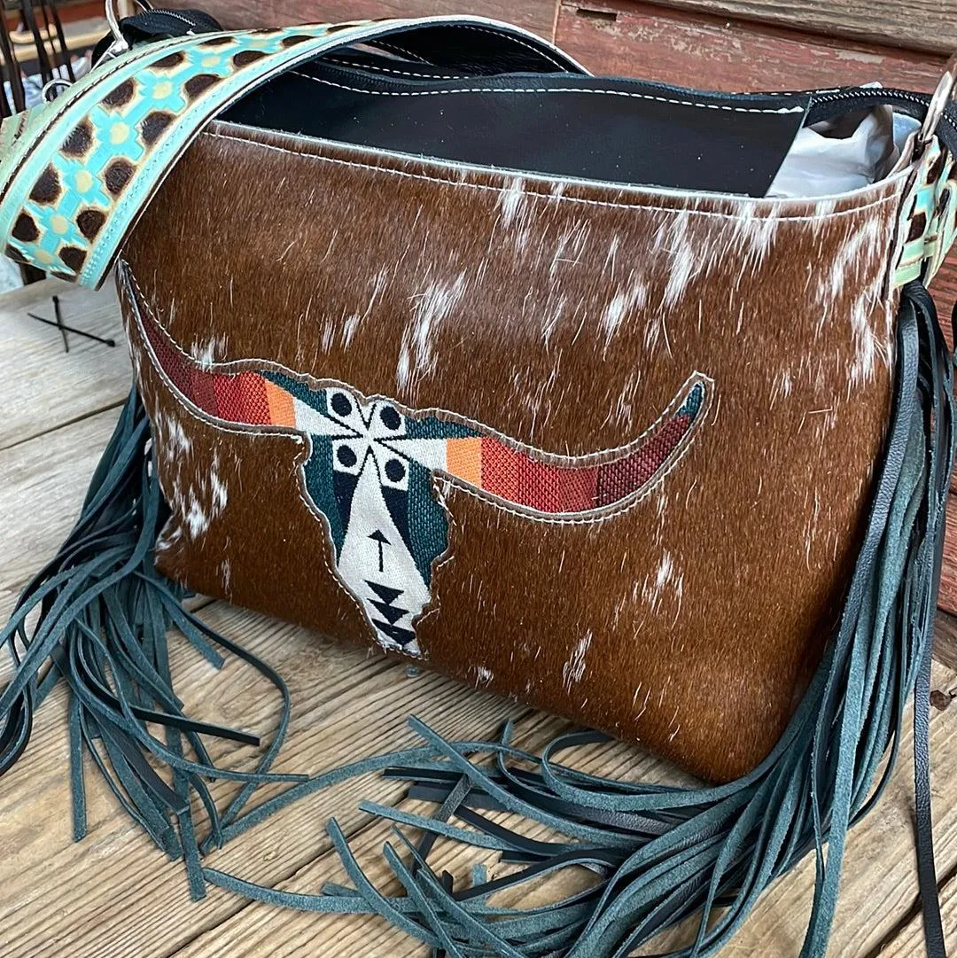 004 Maren - Longhorn w/ Pendleton Skull Design