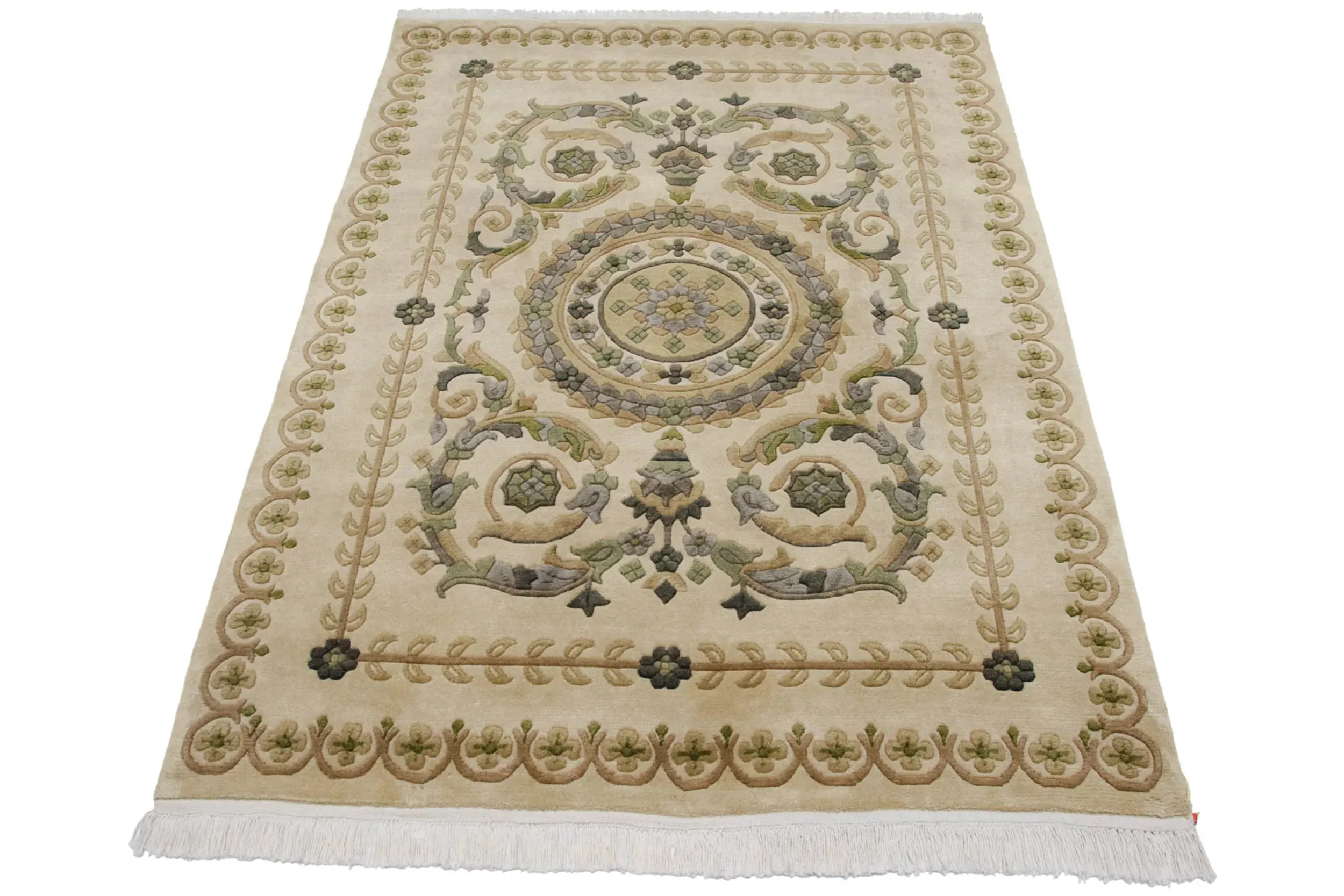 4x6 Vintage Indian Savonnerie Design Rug