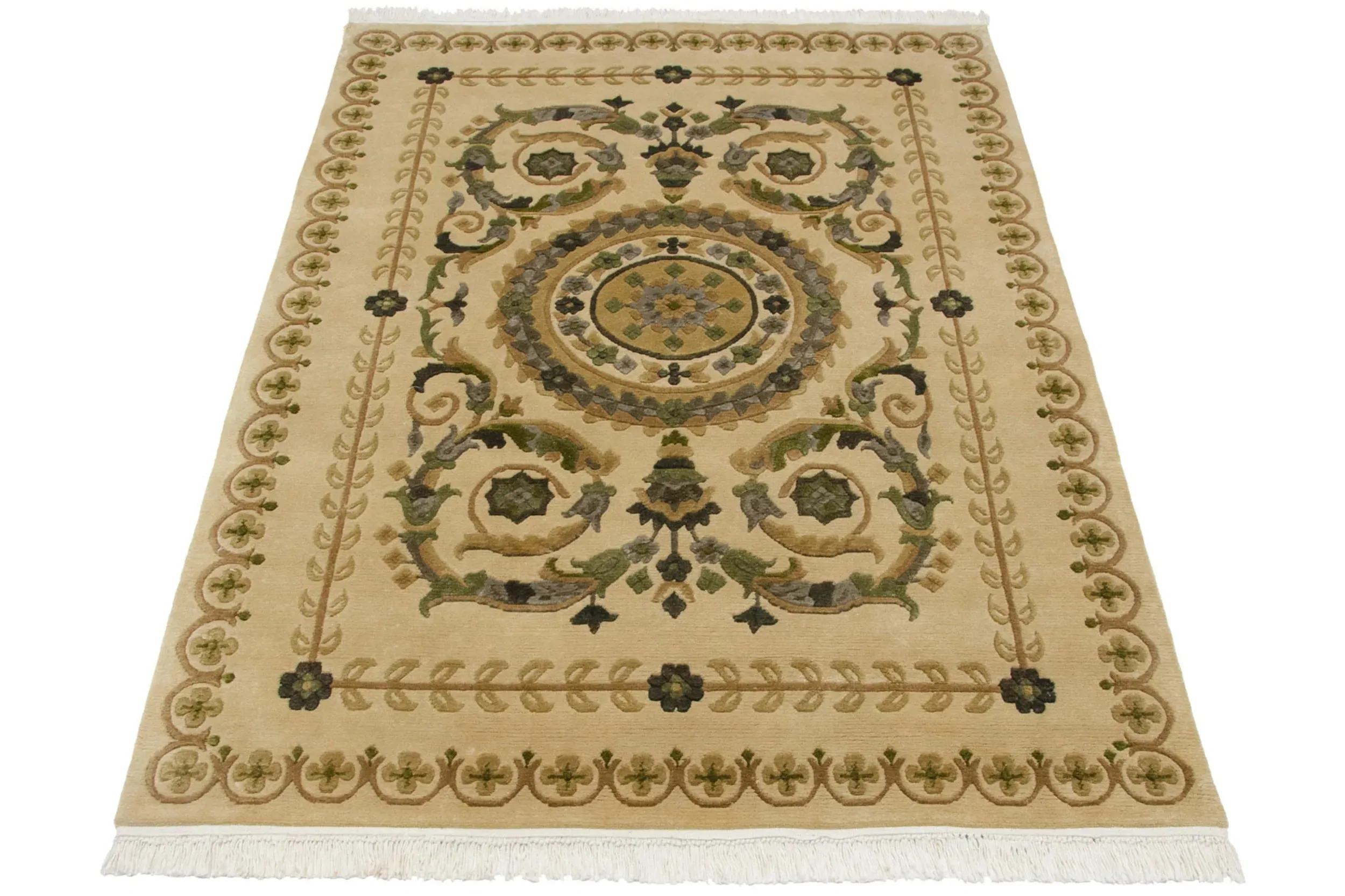 4x6 Vintage Indian Savonnerie Design Rug