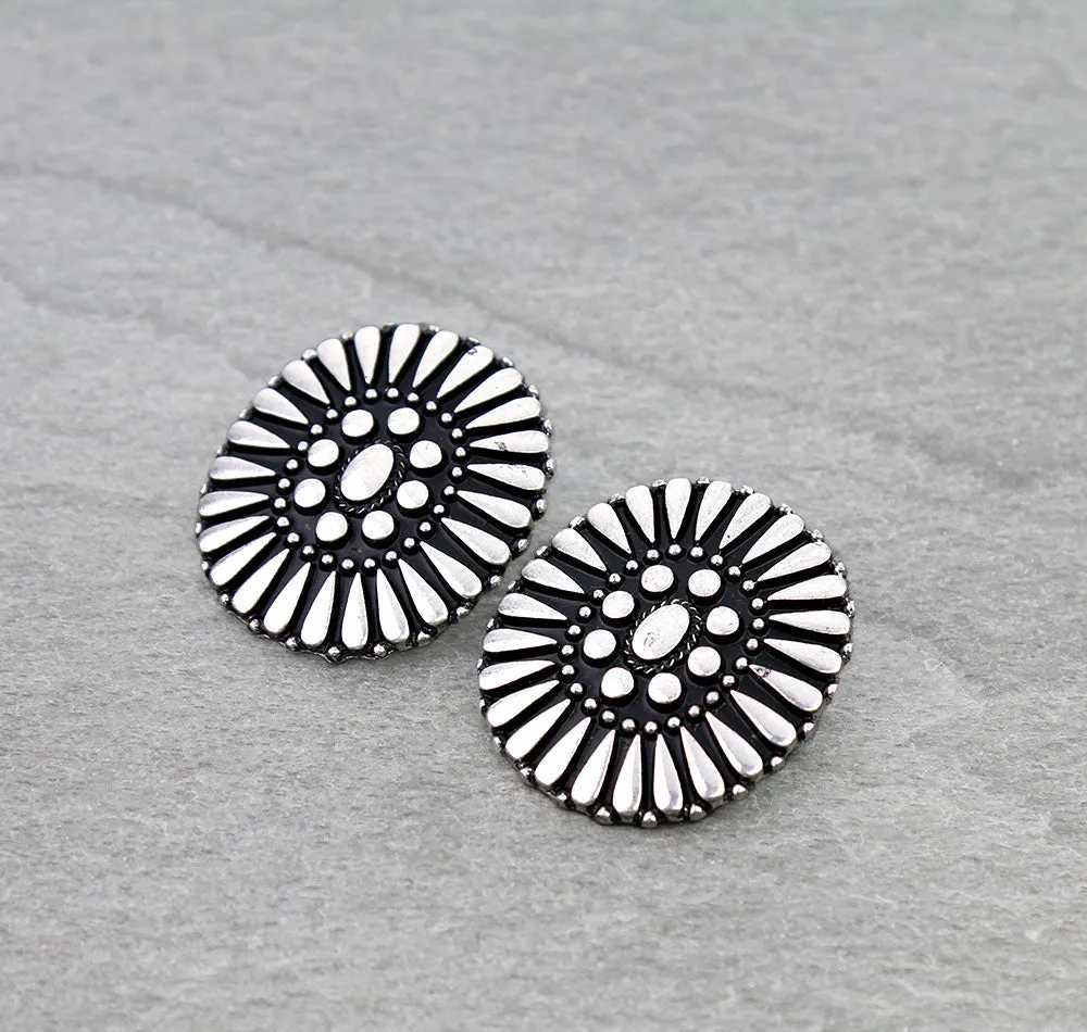 Alto Fashion Studded Oval Concho Earrings