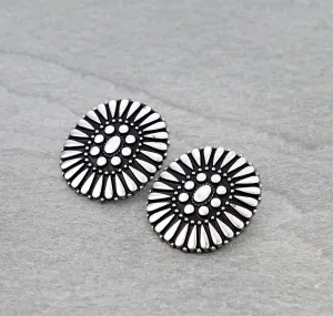 Alto Fashion Studded Oval Concho Earrings