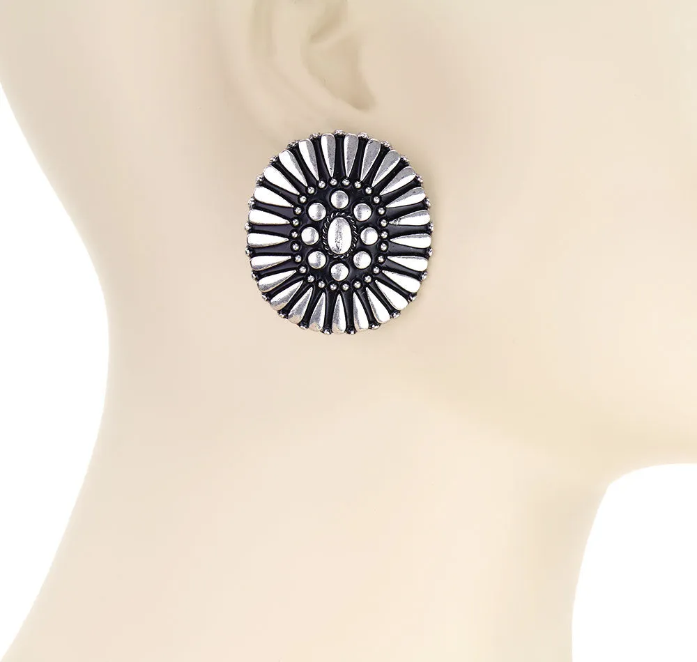 Alto Fashion Studded Oval Concho Earrings