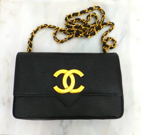 Authentic Chanel Vintage Jumbo CC Emblem Lizard Flapover