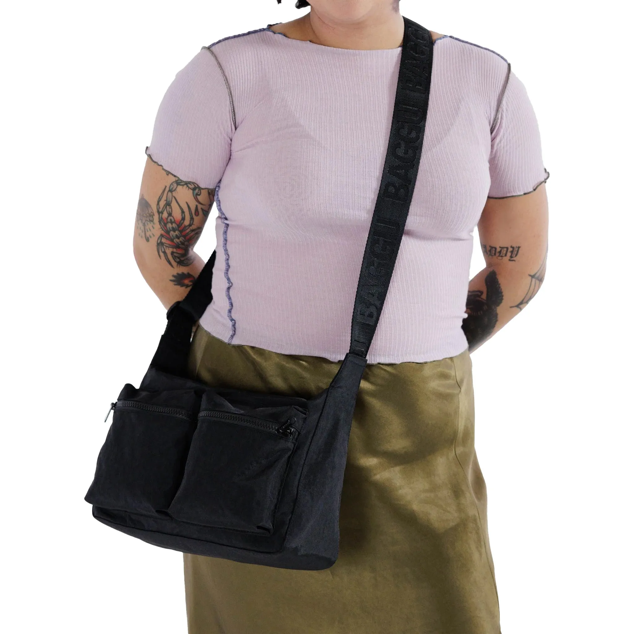 Baggu Medium Cargo Crossbody, Black
