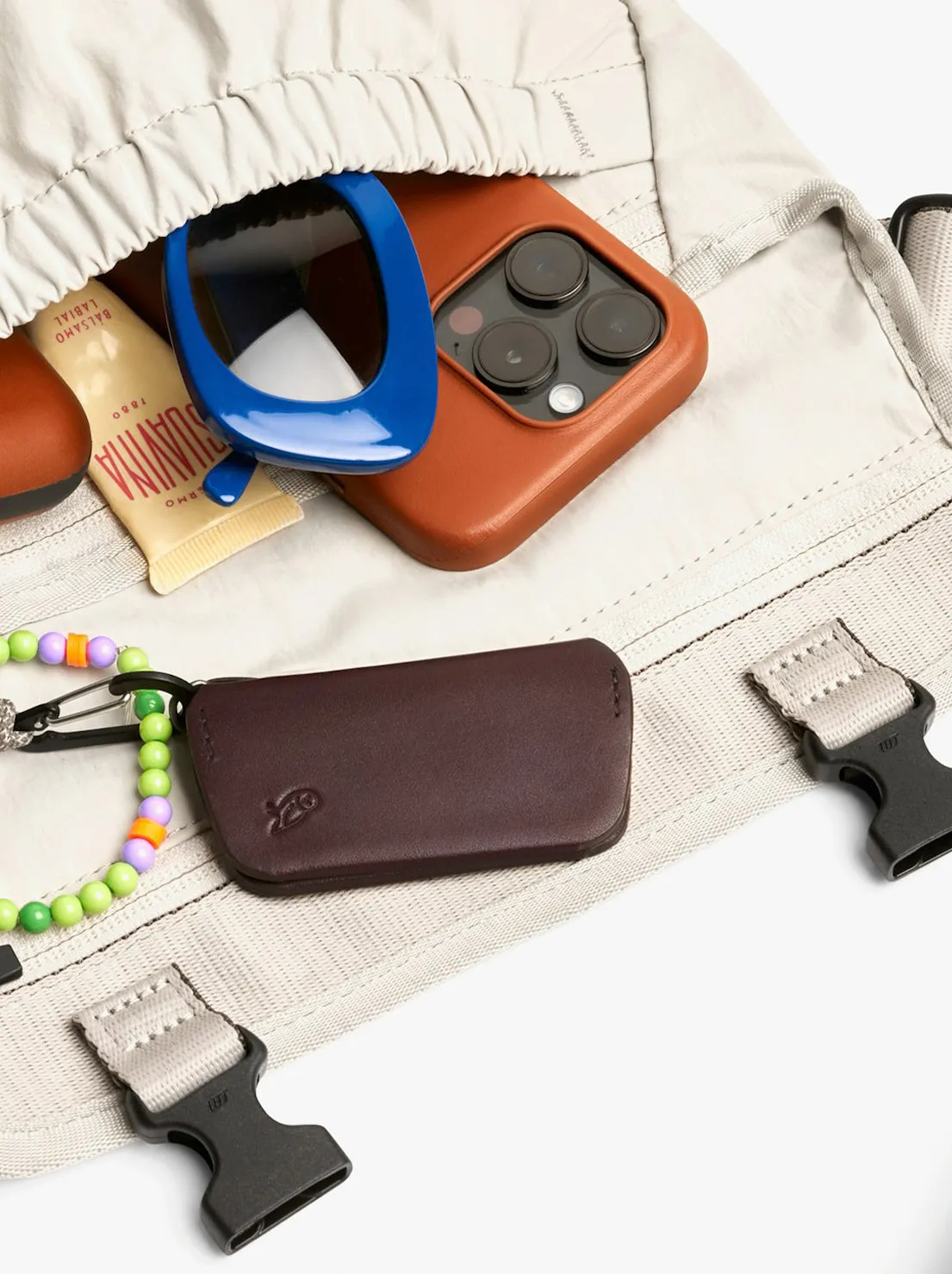Bellroy - Cinch Mini Messenger Bag - Oat