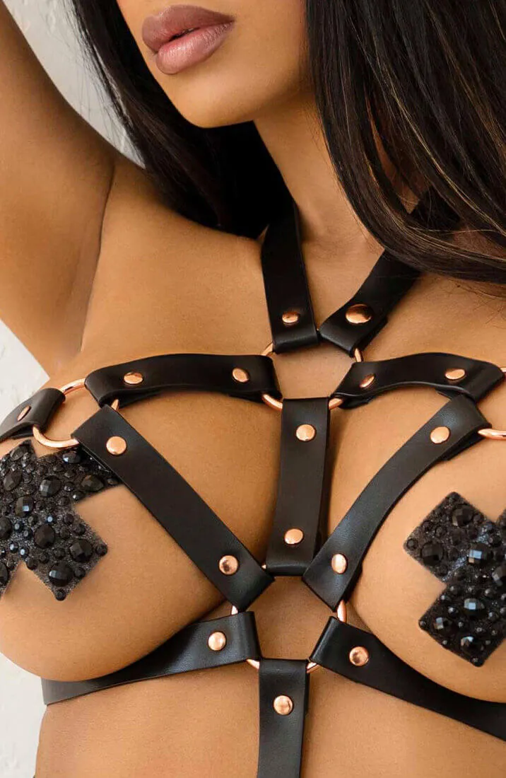 Black body harness lingerie with back handle - I'm Visual