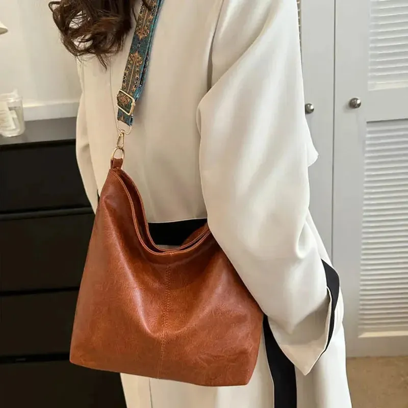 Camille | The Vintage Charm of Chelsey Leather Handbag