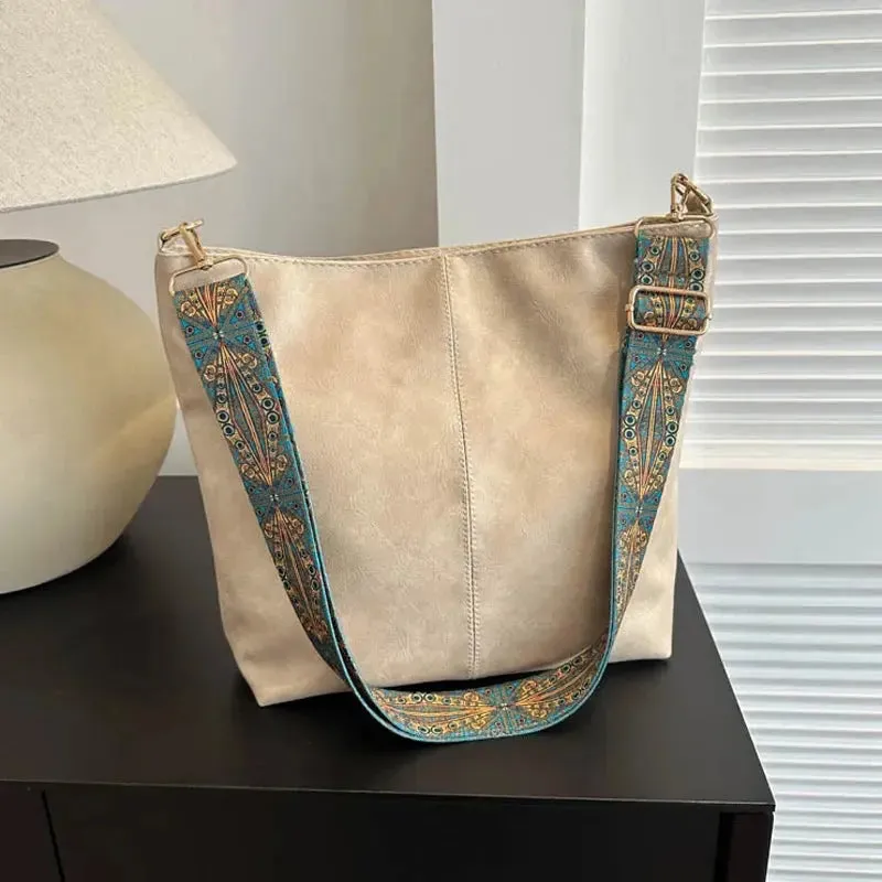 Camille | The Vintage Charm of Chelsey Leather Handbag