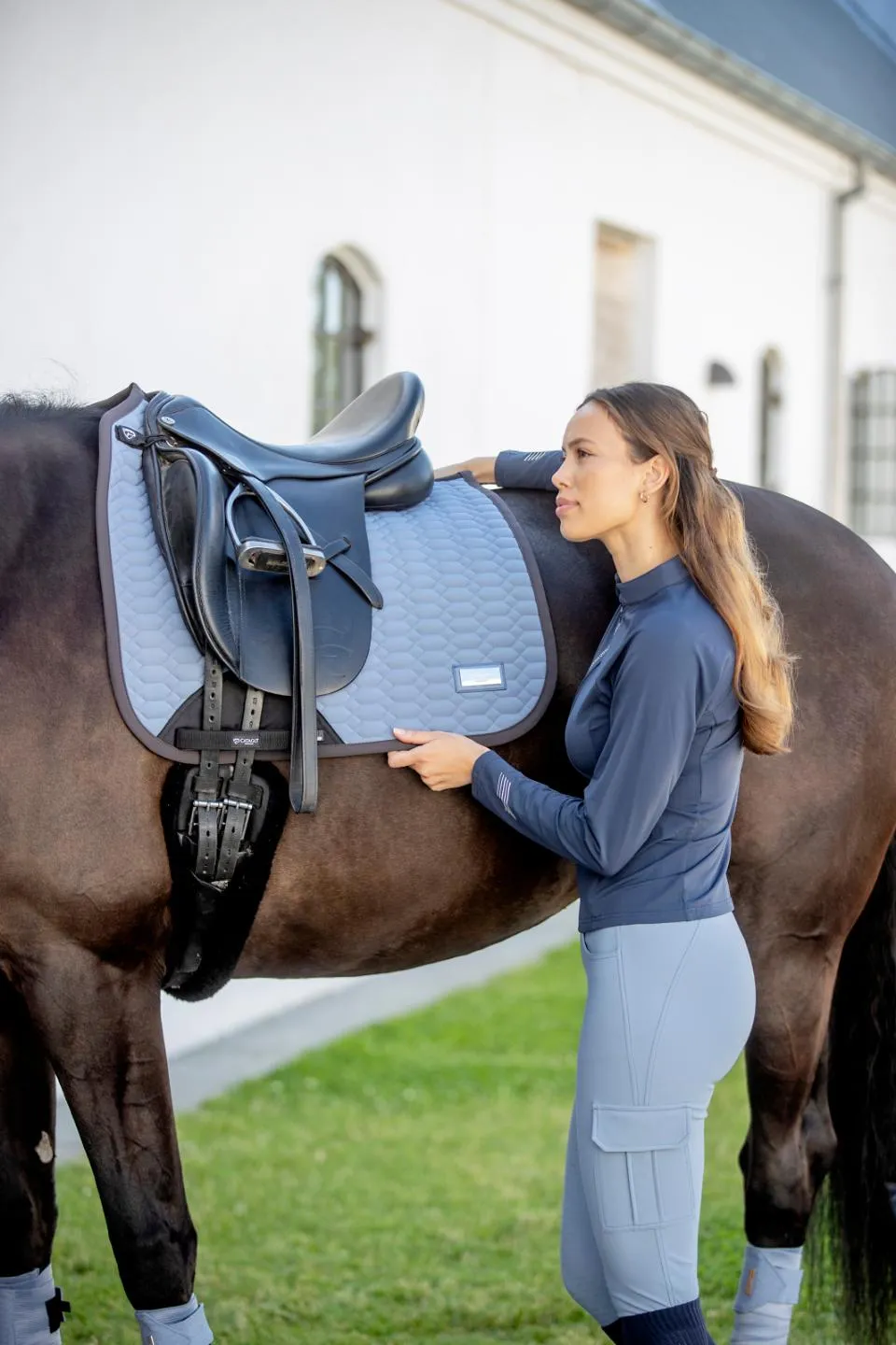 Catago FIR tech Grand dressage pad in Flint stone