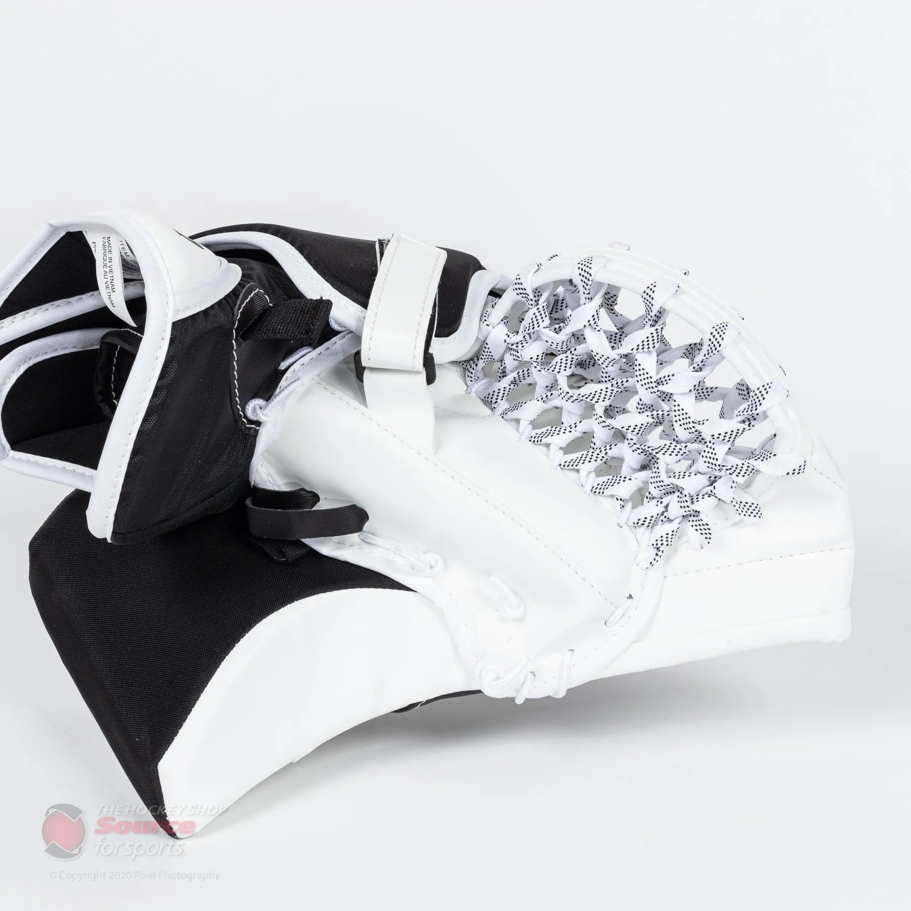 CCM Axis A1.5 Junior Goalie Catcher - Source Exclusive