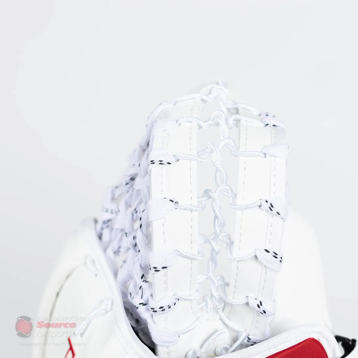 CCM Premier P2.9 Intermediate Goalie Catcher - Source Exclusive