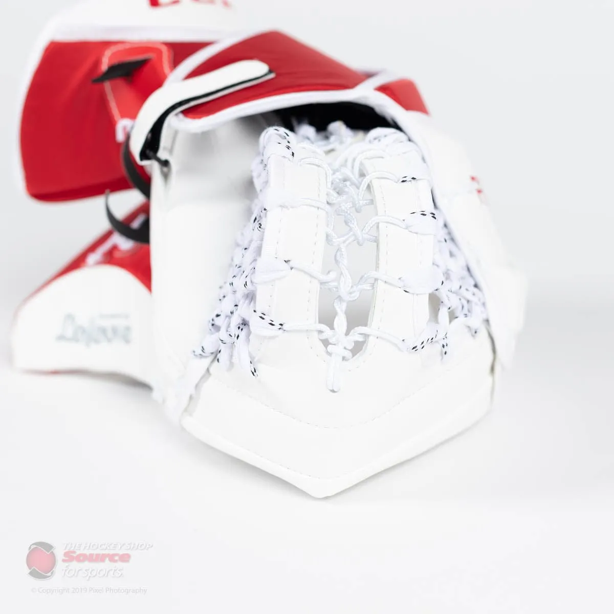 CCM Premier P2.9 Intermediate Goalie Catcher - Source Exclusive