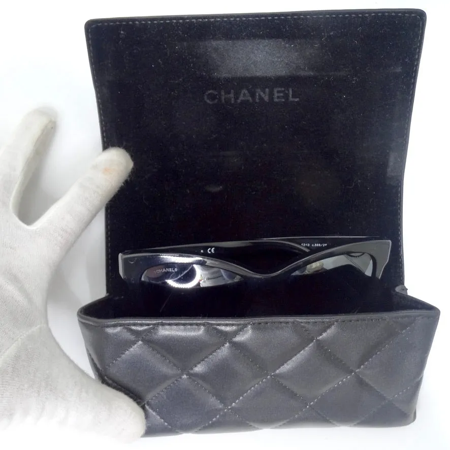Chanel 5313 CC Butterfly Signature Sunglasses Black