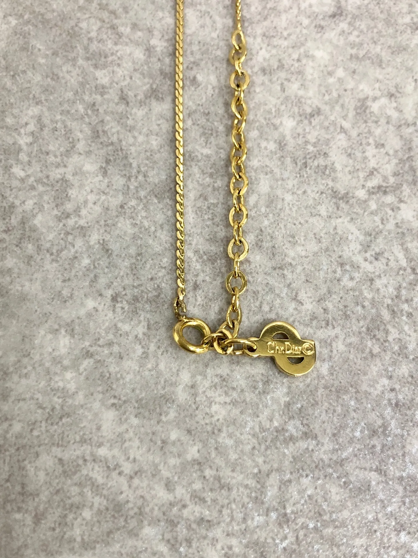Christian Dior CD Logo Necklace Gold Vintage fjduai