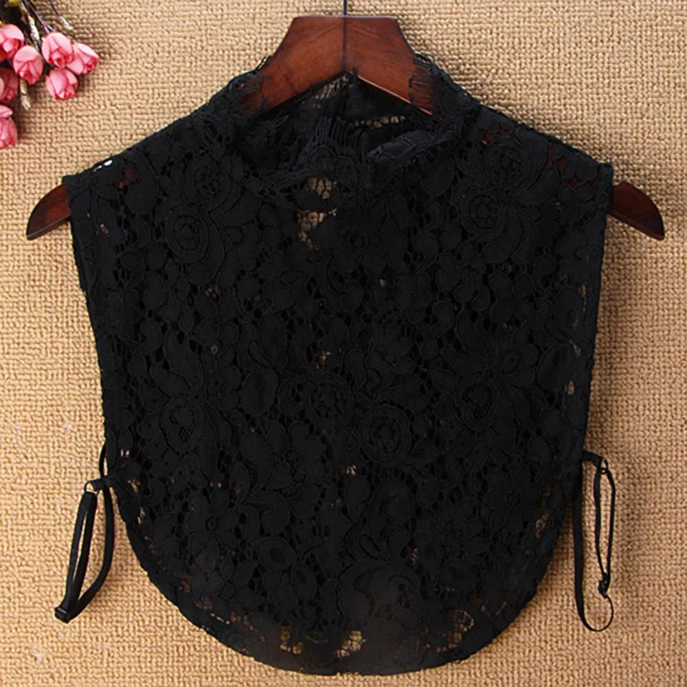 DETACHABLE LACEY  COLLARS