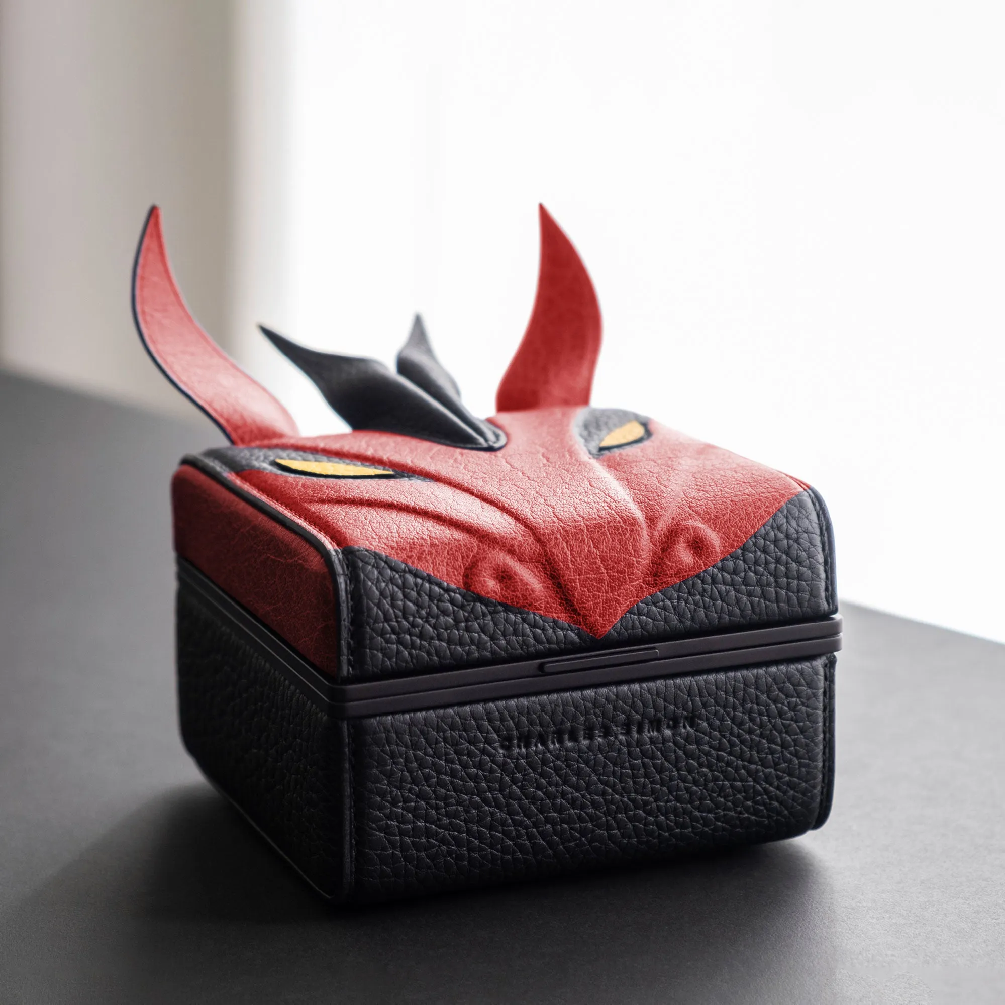 EATON 1 WATCH CASE SPECIAL EDITION - DRAGON