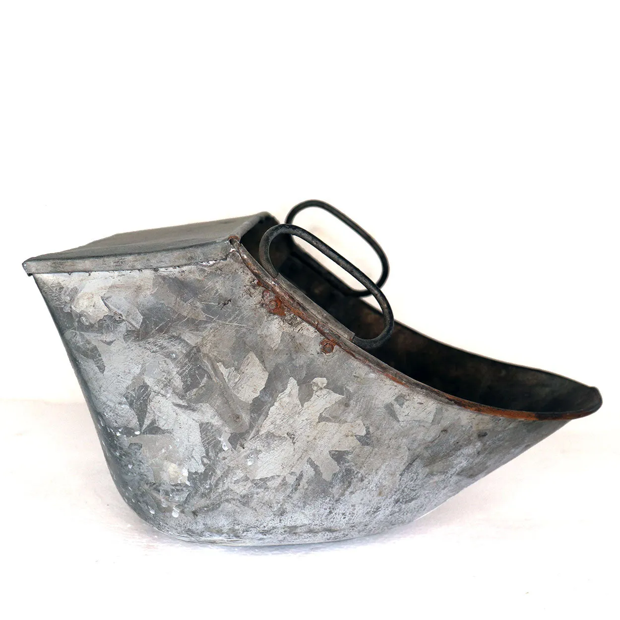 English Benham & Froud Brass, Ebonized Wood, Tin Lined Coal Scuttle and Shovel