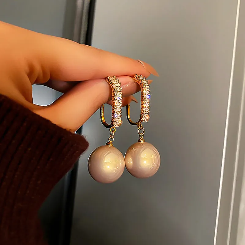 Fashion Vintage Studded Drop Peal Earrings