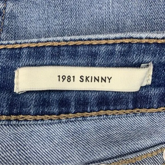 Guess 1981 Studded Jean Skinny Button Fly Size 27 Belt Loops 4 Working Pockets