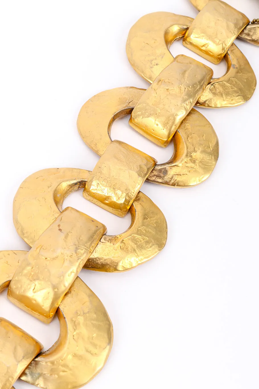 Hammered Ring Link Belt