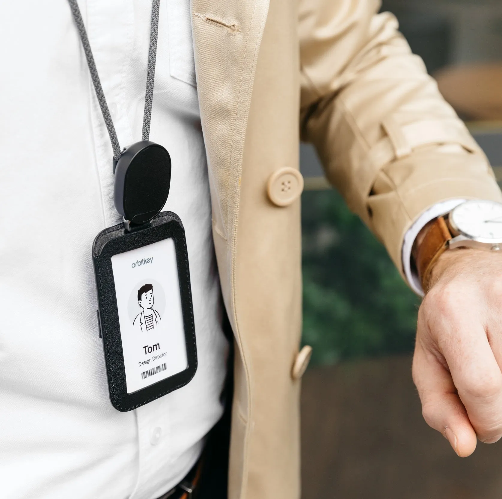 ID Card Holder Pro