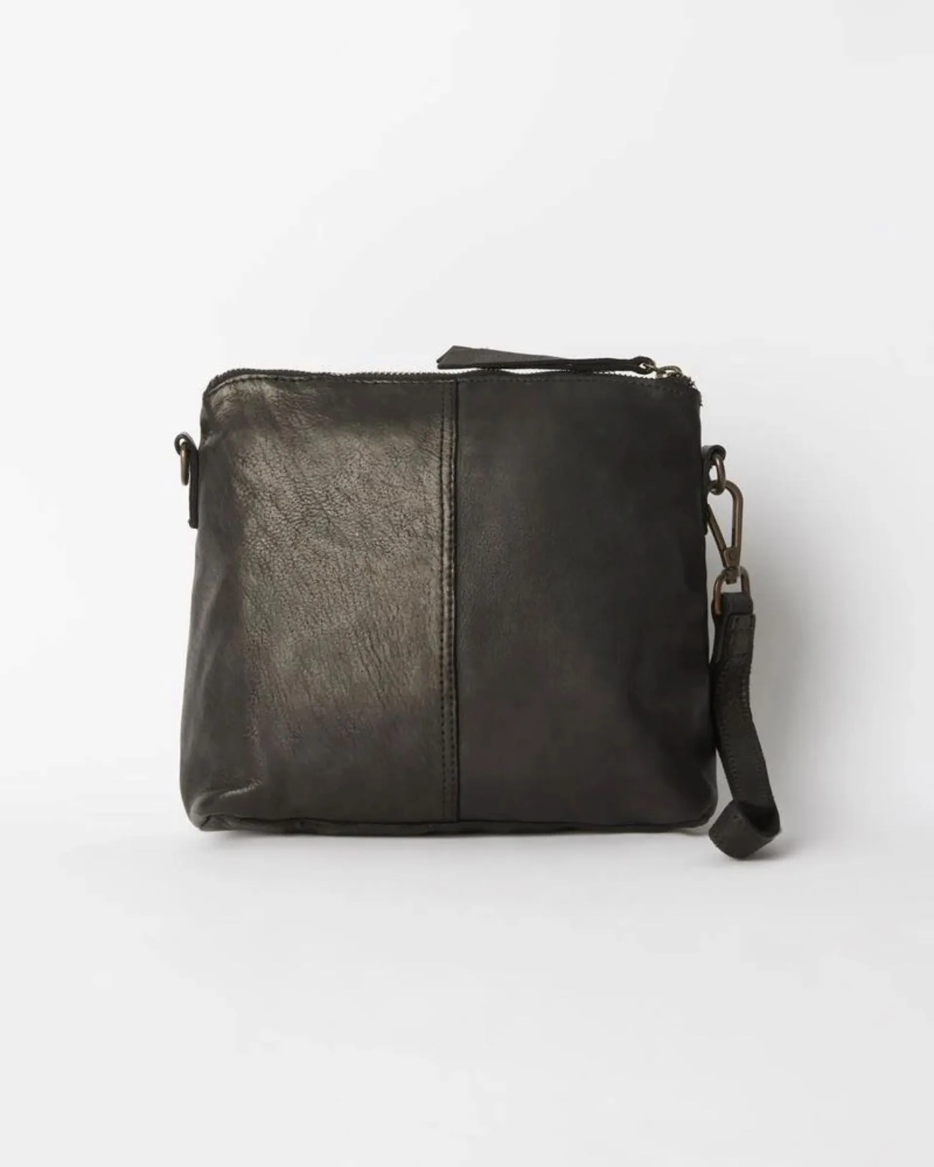JUJU & CO Large Essential Pouch Bag - Black