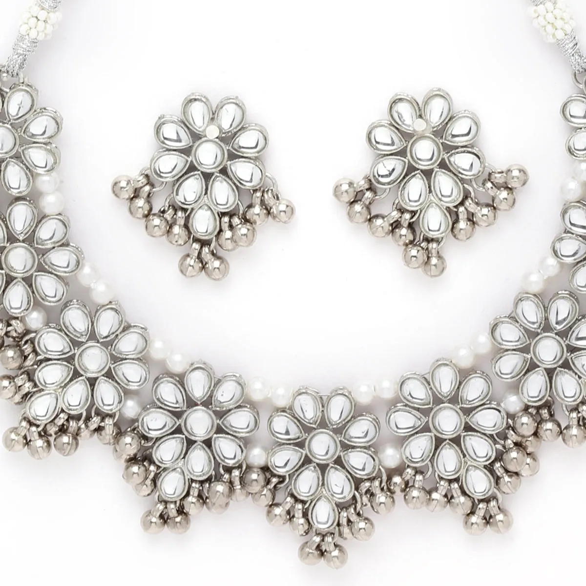 Karatcart Oxidised Silver Tone Silver Ball Studded Kundan Choker Necklace Setfor Women