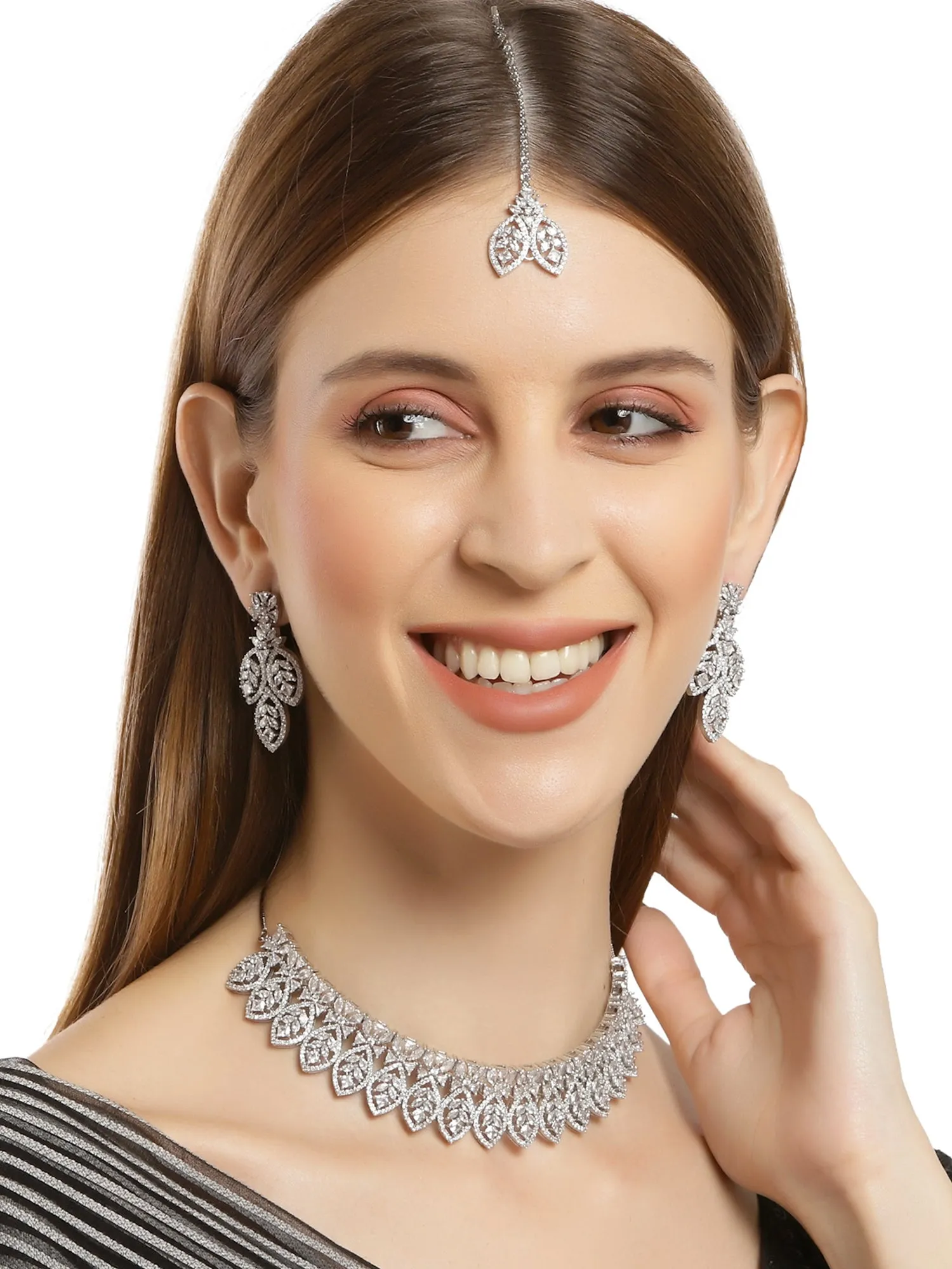 Karatcart Silver Tone American Diamond Studded Necklace Set For Women
