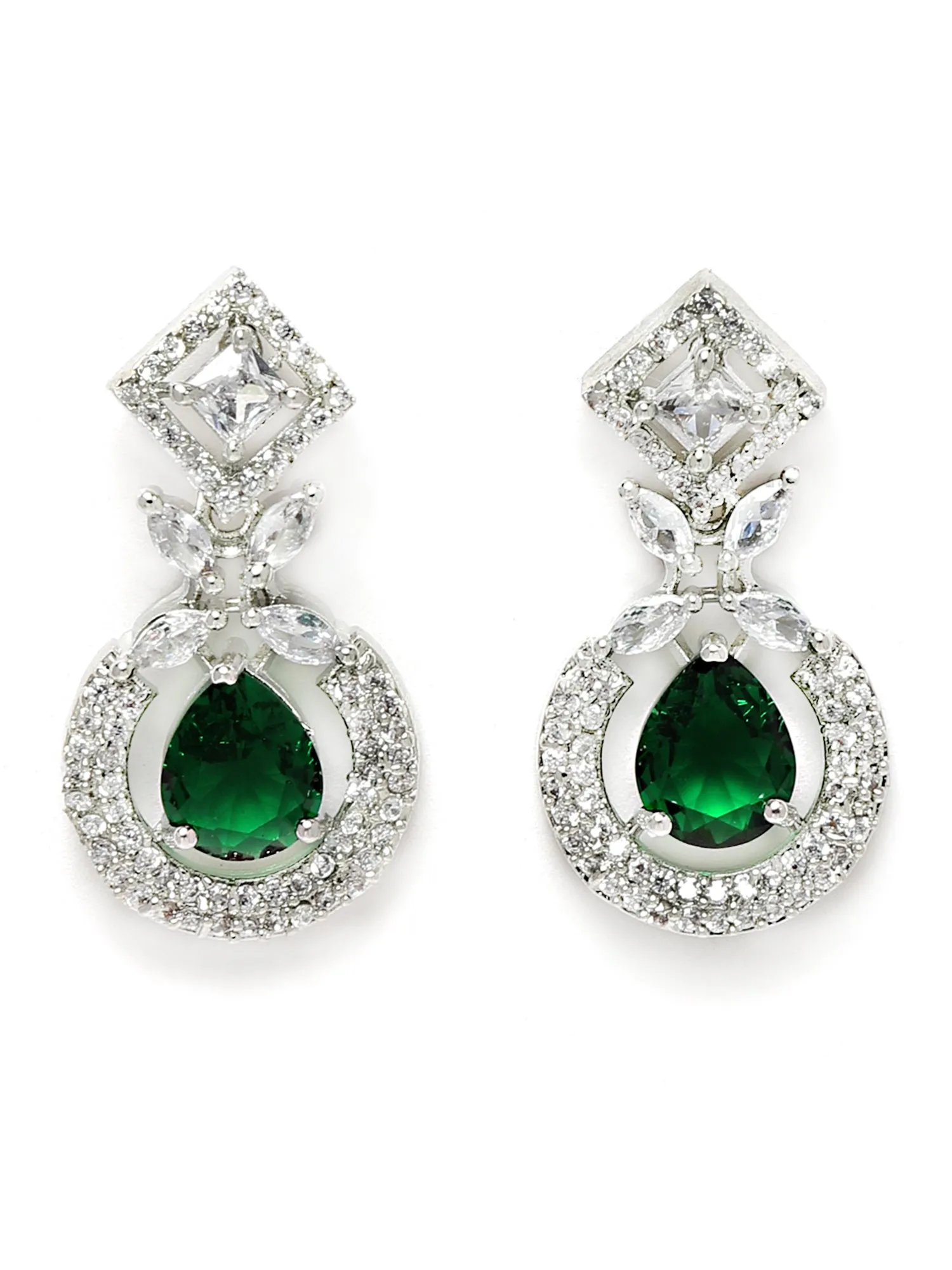 Karatcart Silver Tone Green American Diamond Studded Necklace Set for Women