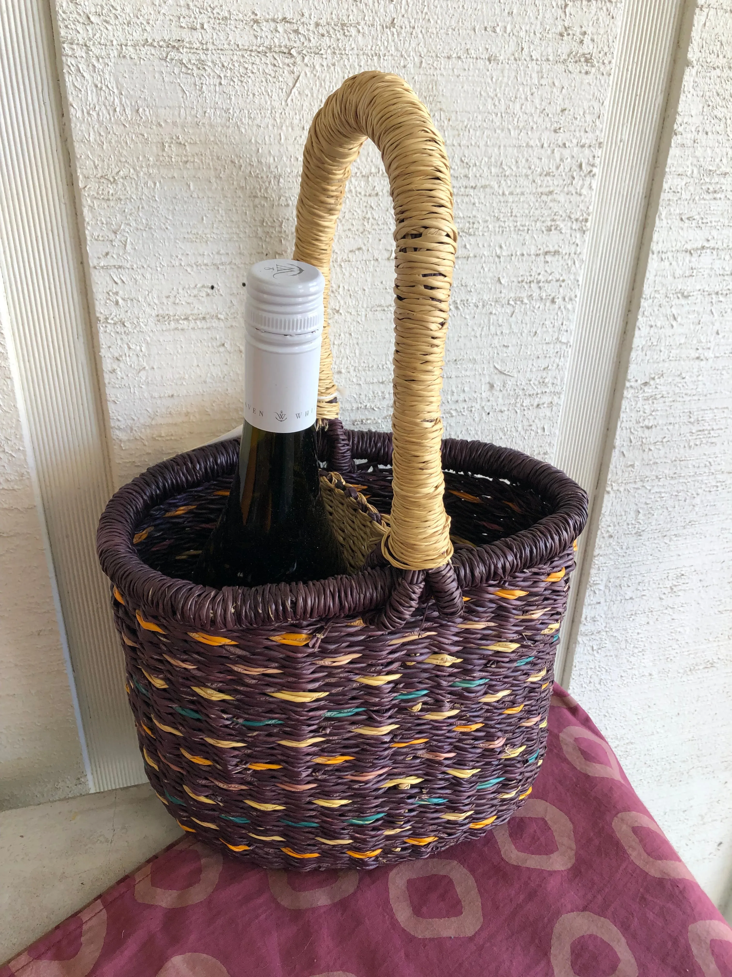 Kazi Two Compartment Wine Carrier