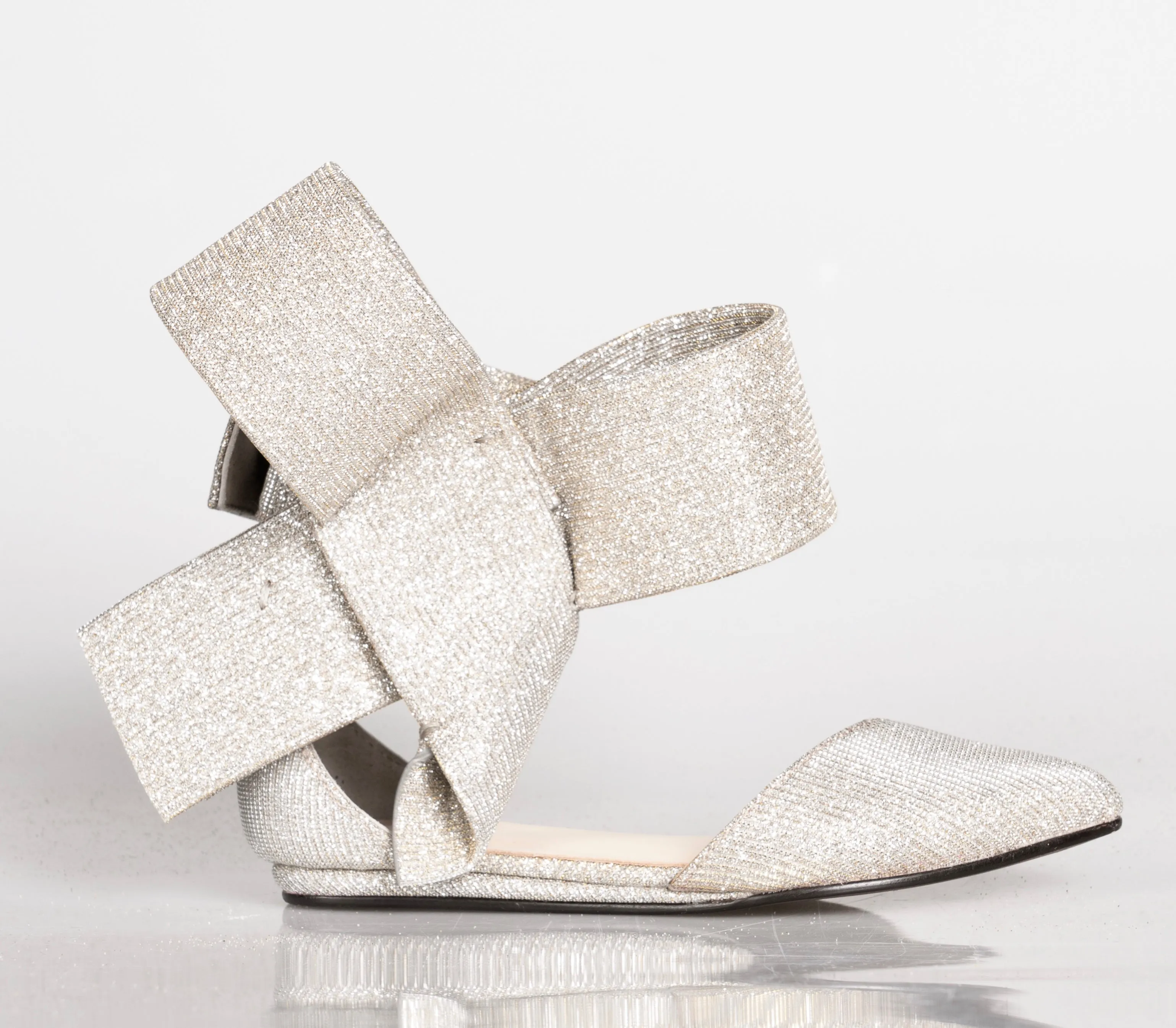 KIDS BOW FLAT GLITTER SILVER