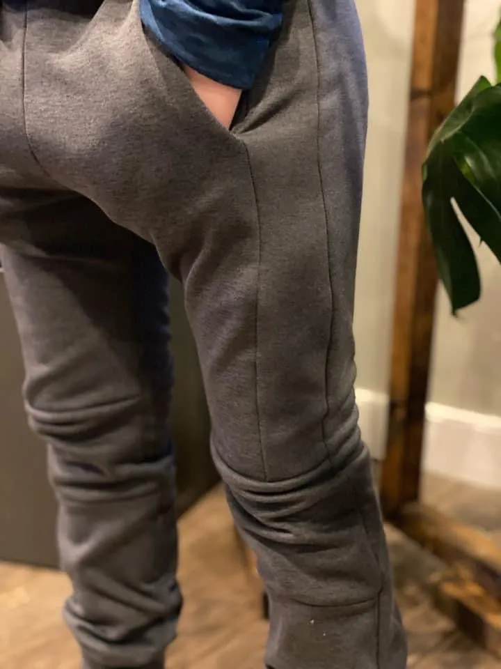 Lil Mo Joggers Style