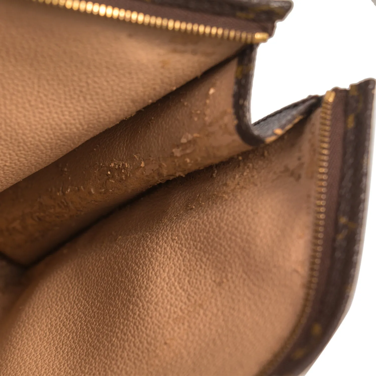 Louis Vuitton Monogram Toiletry Pouch 26