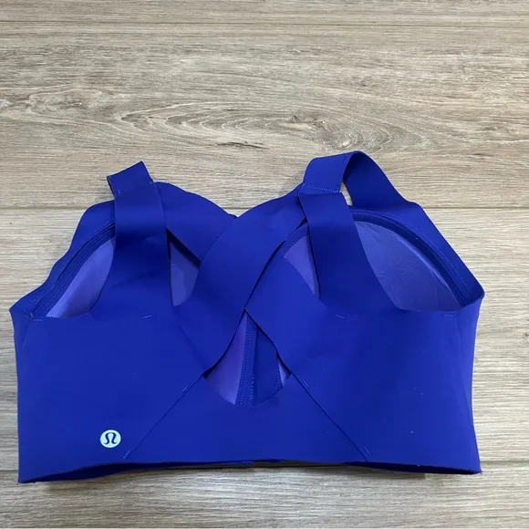Lululemon Enlite Bra *Zip Front size 34E