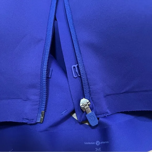 Lululemon Enlite Bra *Zip Front size 34E