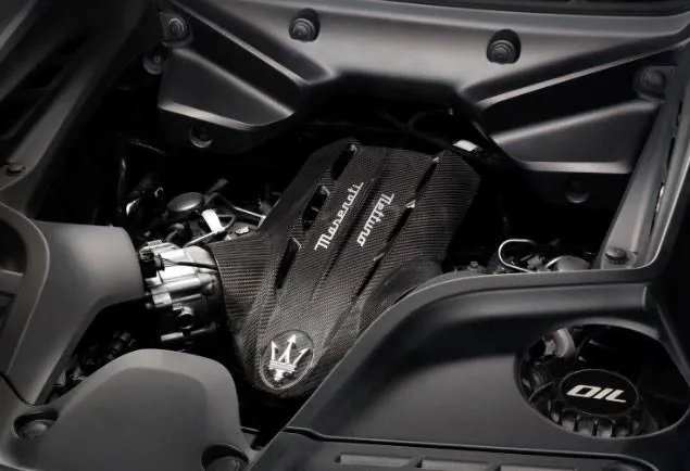 Maserati MC20 Carbon Fiber Engine Cover