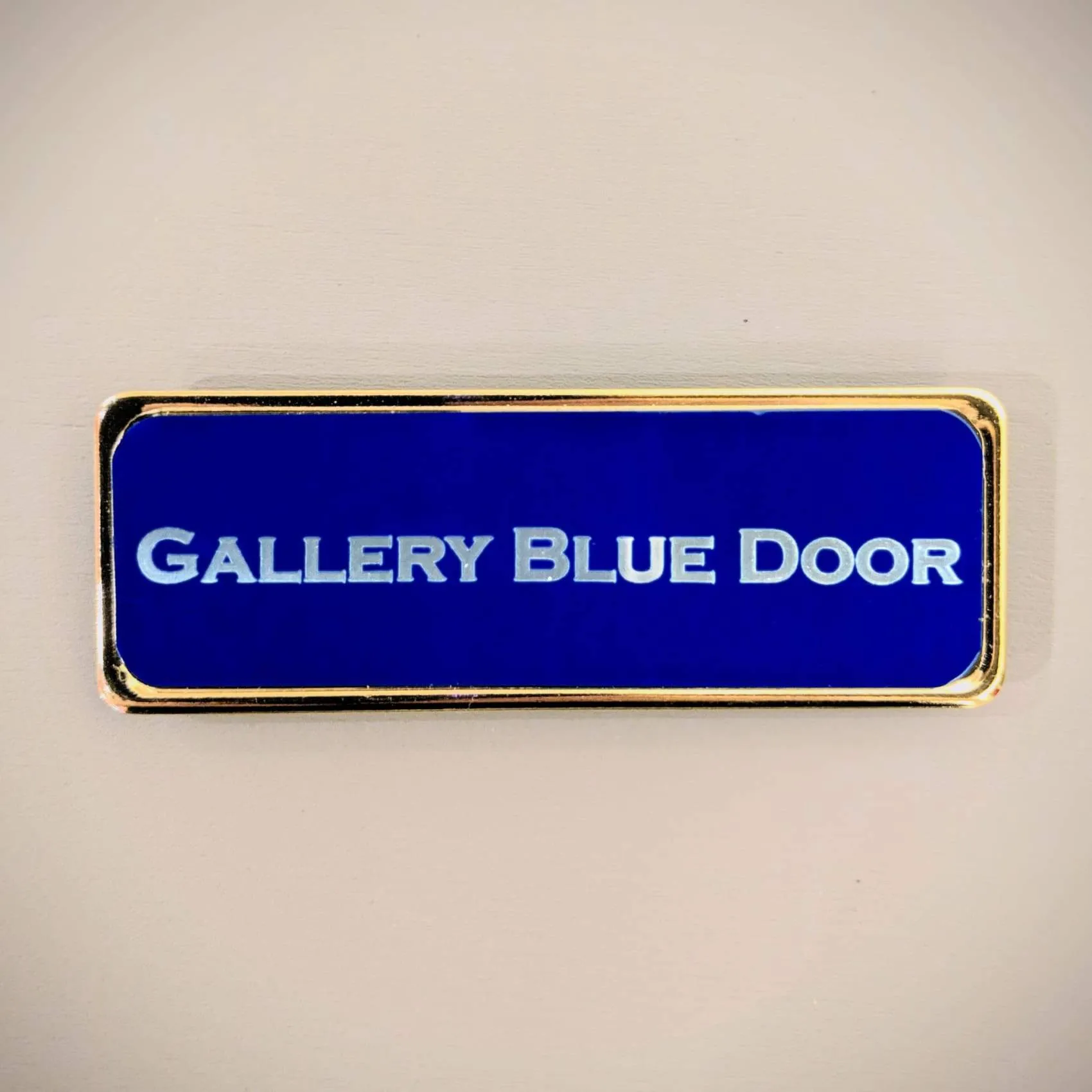 Metallic-tone Nametag