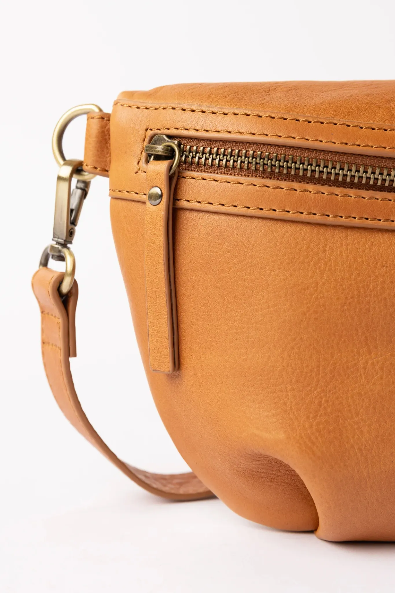 MILO BAG - WILD OAK SOFT GRAIN LEATHER