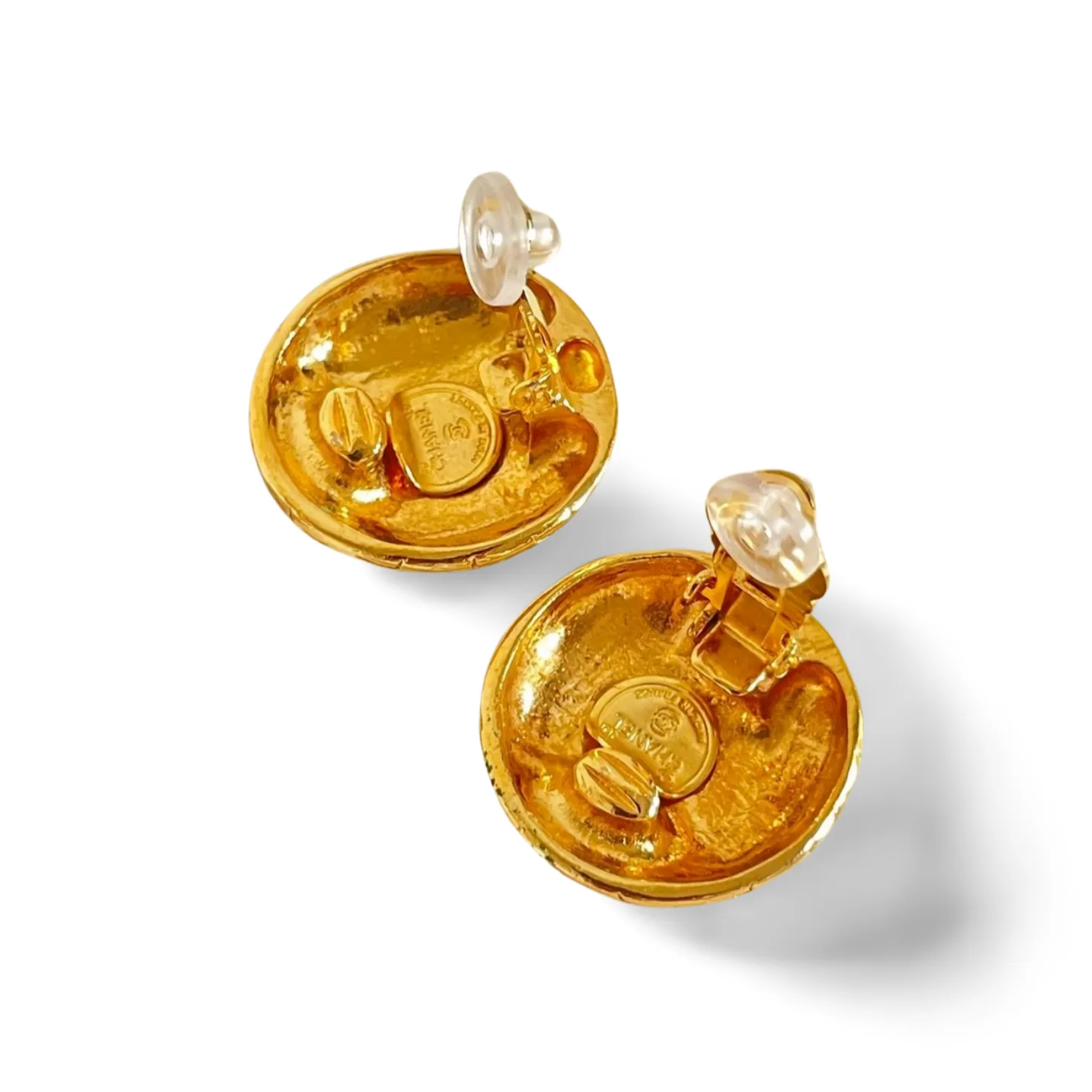 MINT. Vintage CHANEL golden round earrings with embossed Chanel letter logo. Classic vintage Chanel jewelry. 060728br7
