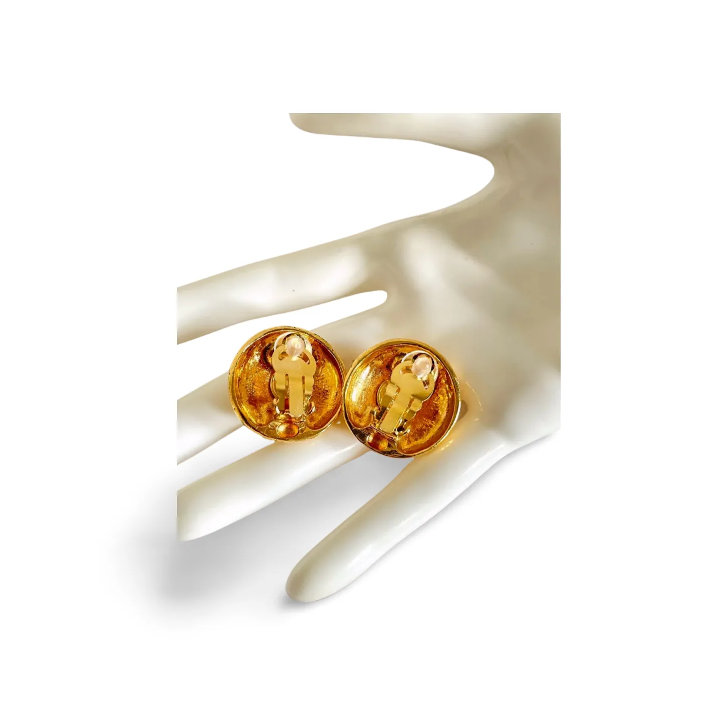 MINT. Vintage CHANEL golden round earrings with embossed Chanel letter logo. Classic vintage Chanel jewelry. 060728br7