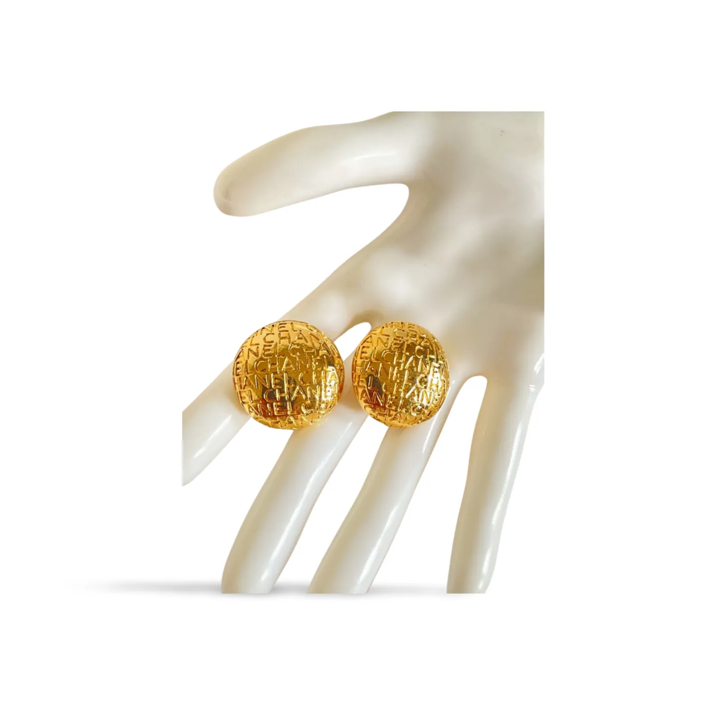 MINT. Vintage CHANEL golden round earrings with embossed Chanel letter logo. Classic vintage Chanel jewelry. 060728br7