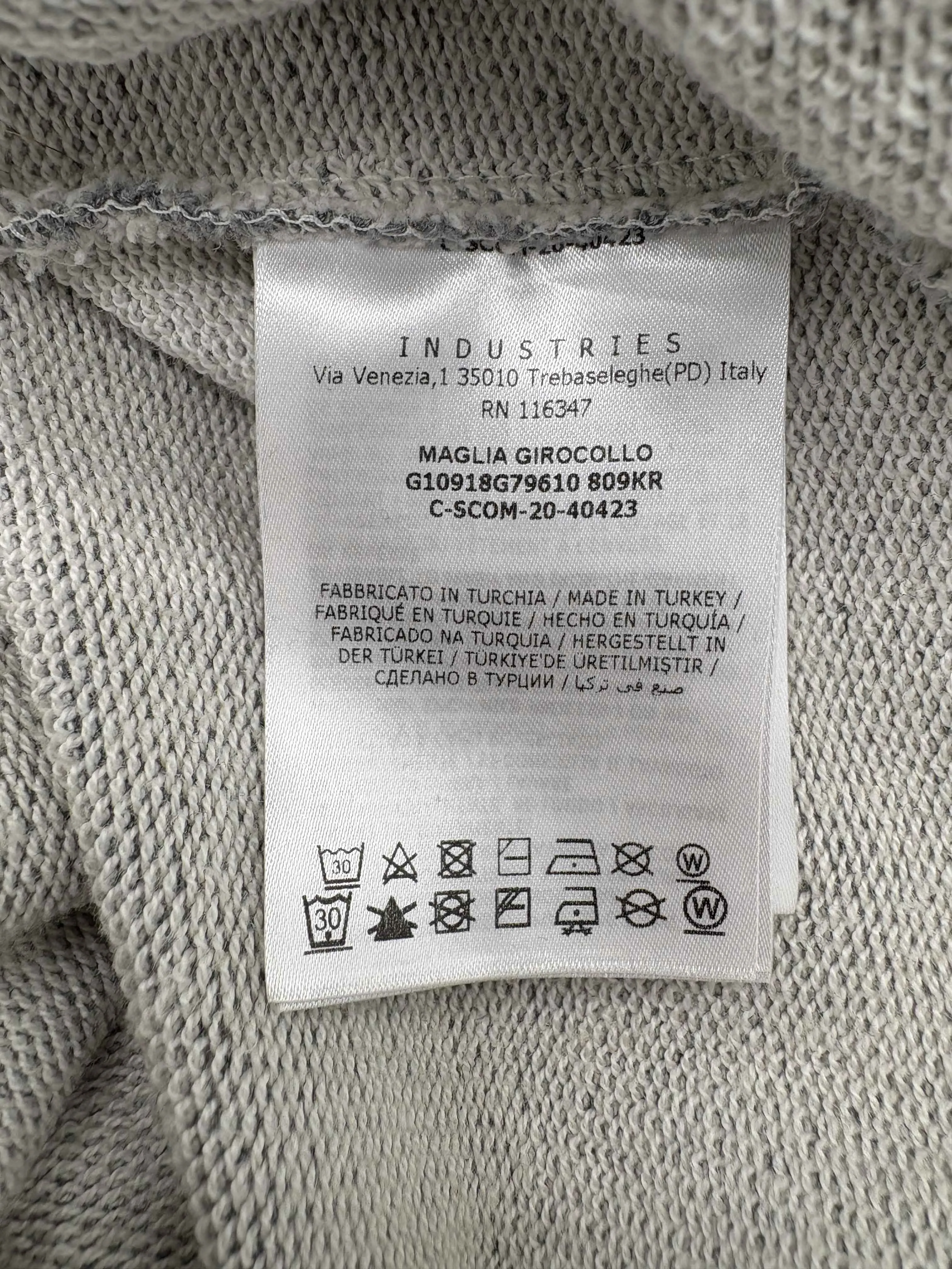 Moncler Embroidered Logo Sweatshirt - Grey