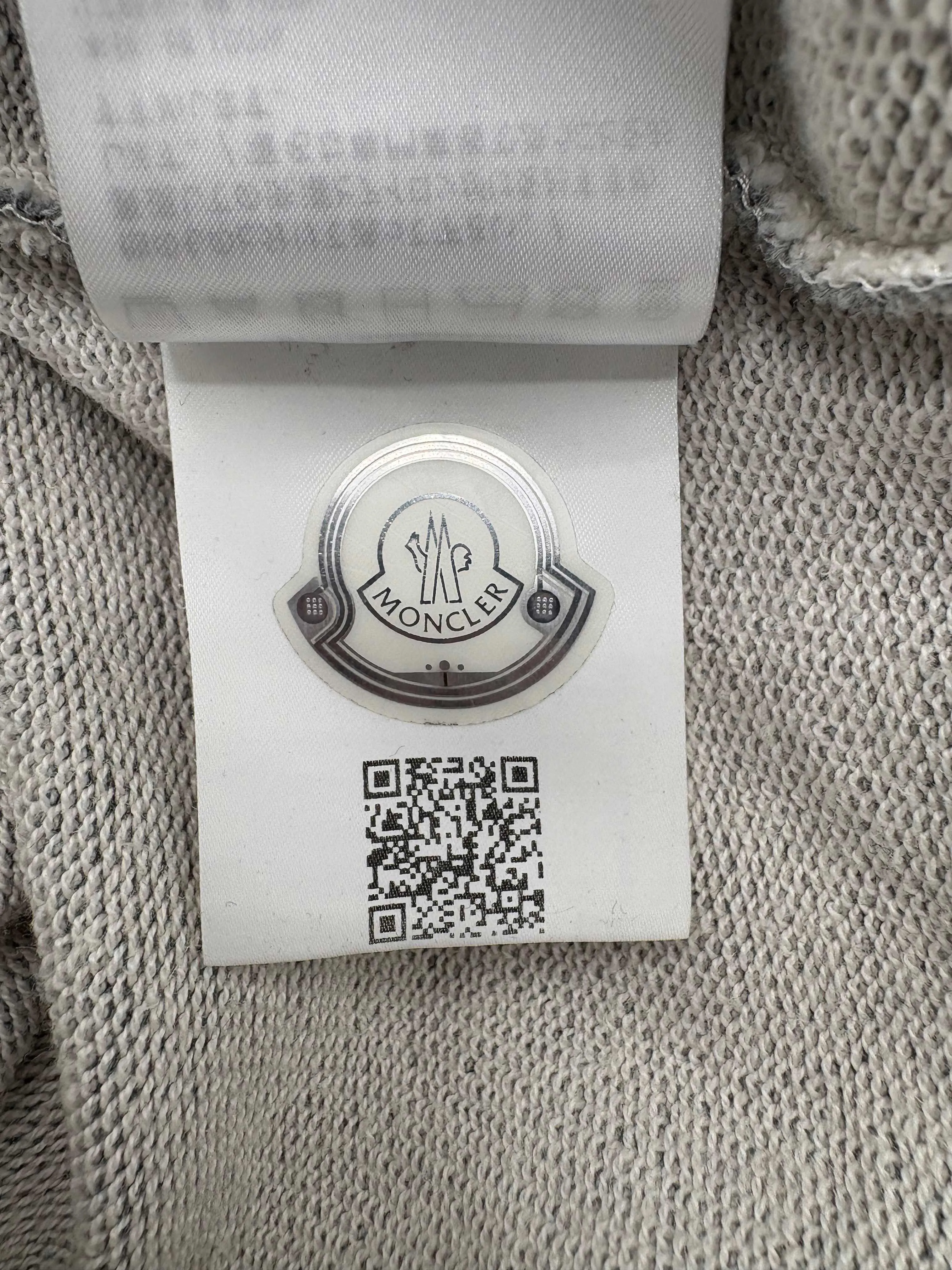Moncler Embroidered Logo Sweatshirt - Grey