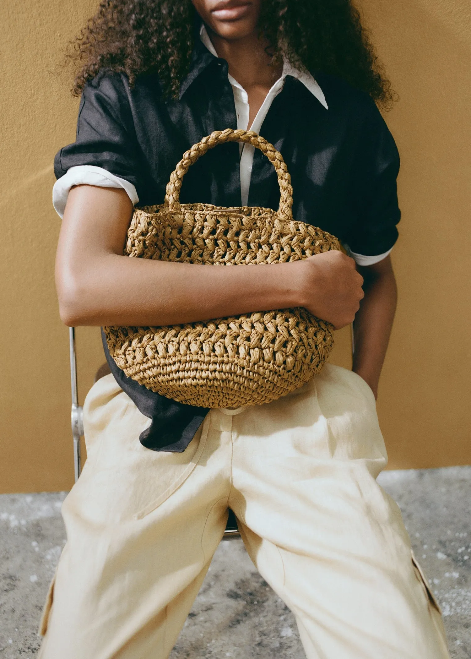 Natural-fibre double-handle bucket bag