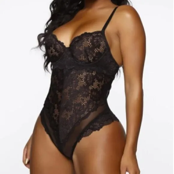 𝅺NWT-&quot;Last One&quot;- Fashion Nova - Secret Lace Teddy