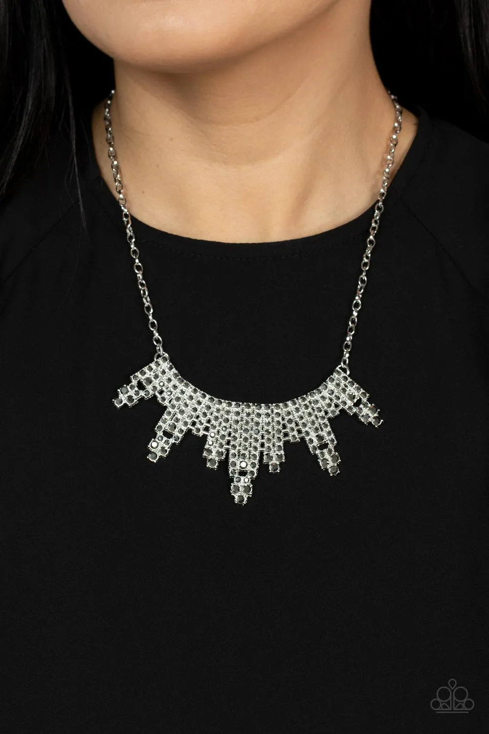 Paparazzi - Skyscraping Sparkle - Silver Necklace