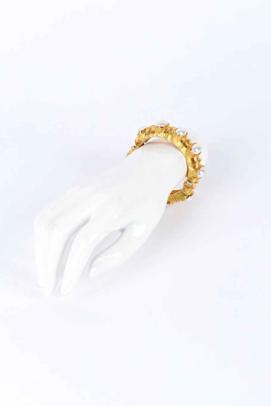 Pearl Cabochon Hinged Bangle
