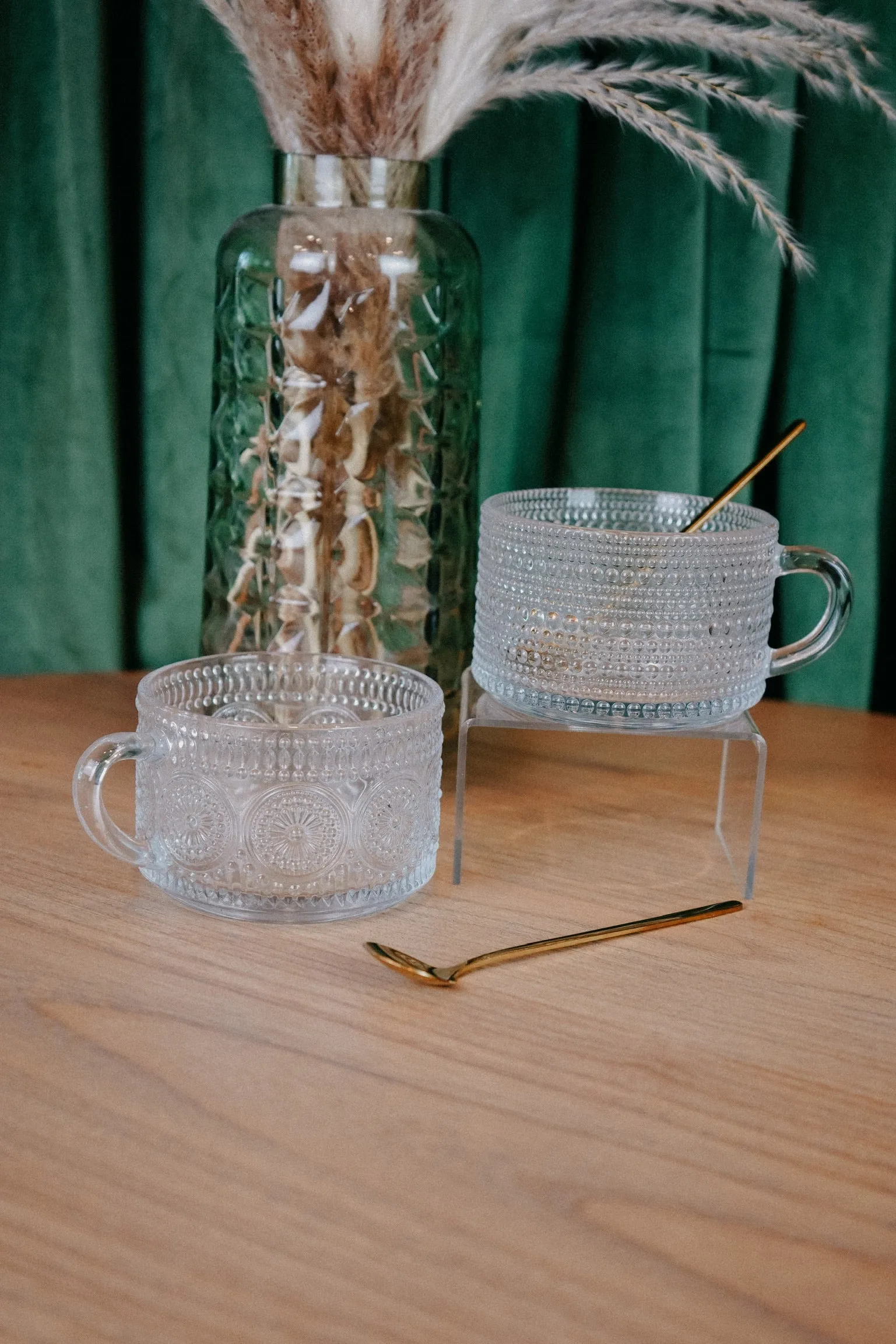 Rea Vintage Mug Set