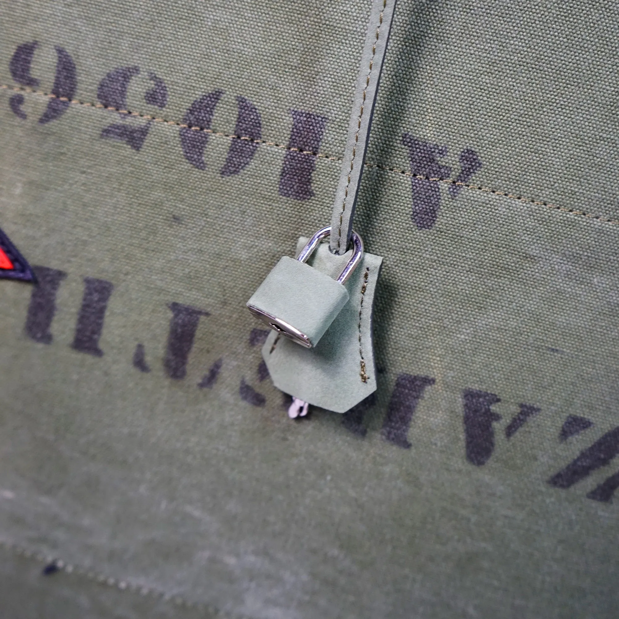 SHARK DAILY BAG (L)