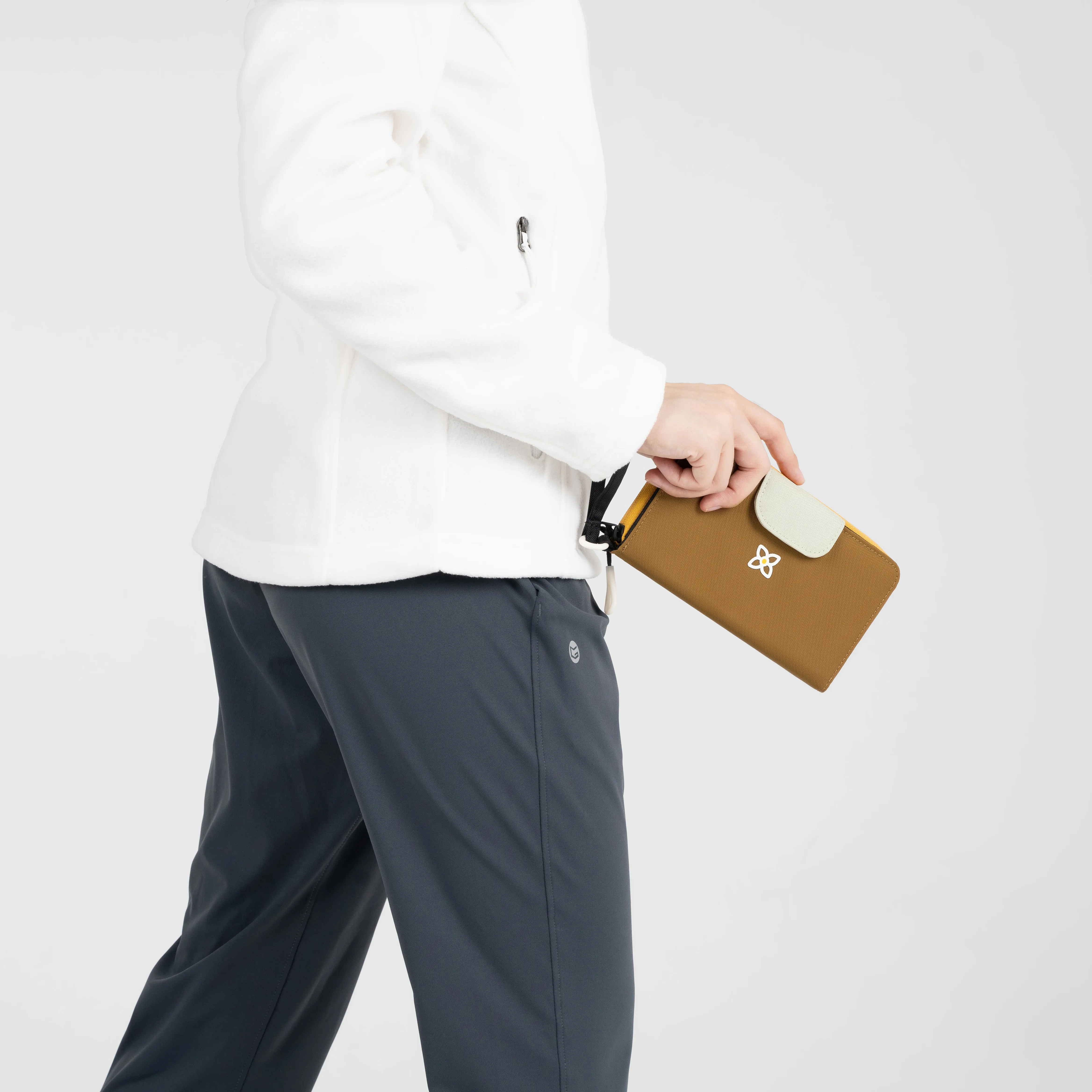Sherpani Tulum Long Wristlet Wallet elmwood
